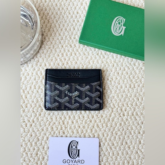 Goyard Black and White Card Holder - Picture 5 of 8